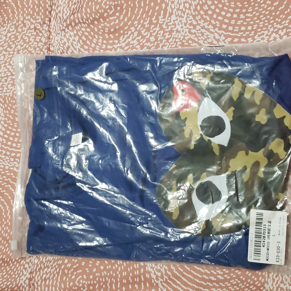 Shirt - Picture 3 of 3